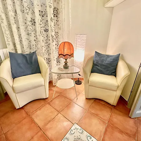 Casetta Nene - Centrocitta - Intero *